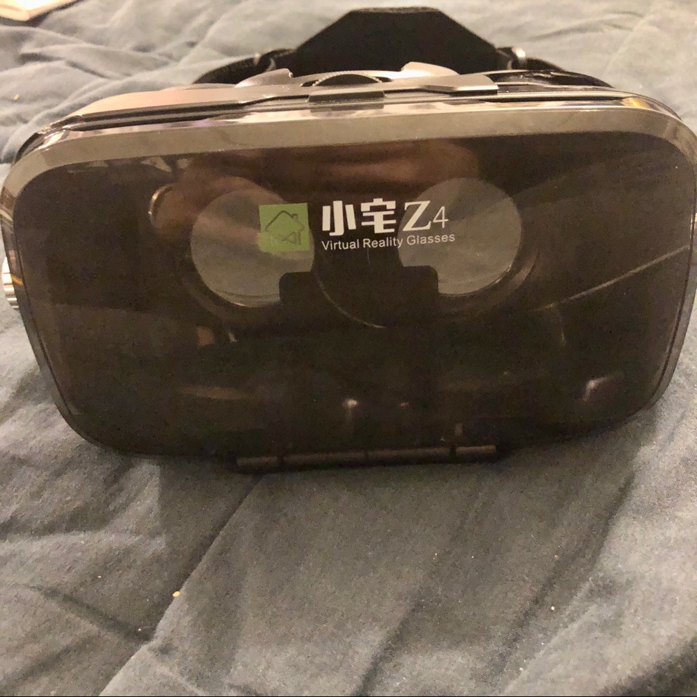 Virtual Reality Glasses